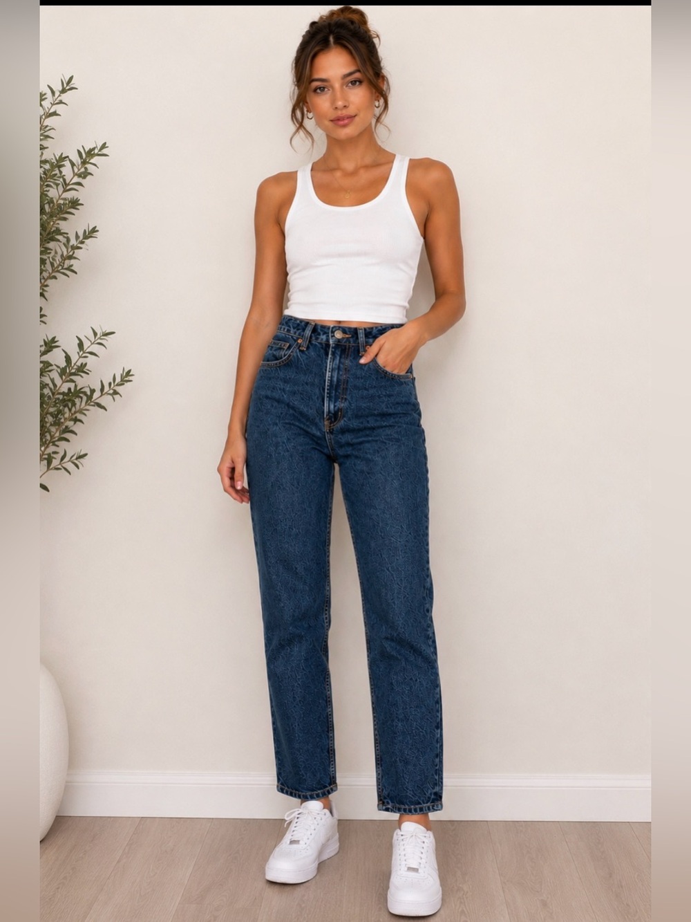 Zara Dark Blue Straight Leg Jeans size 2